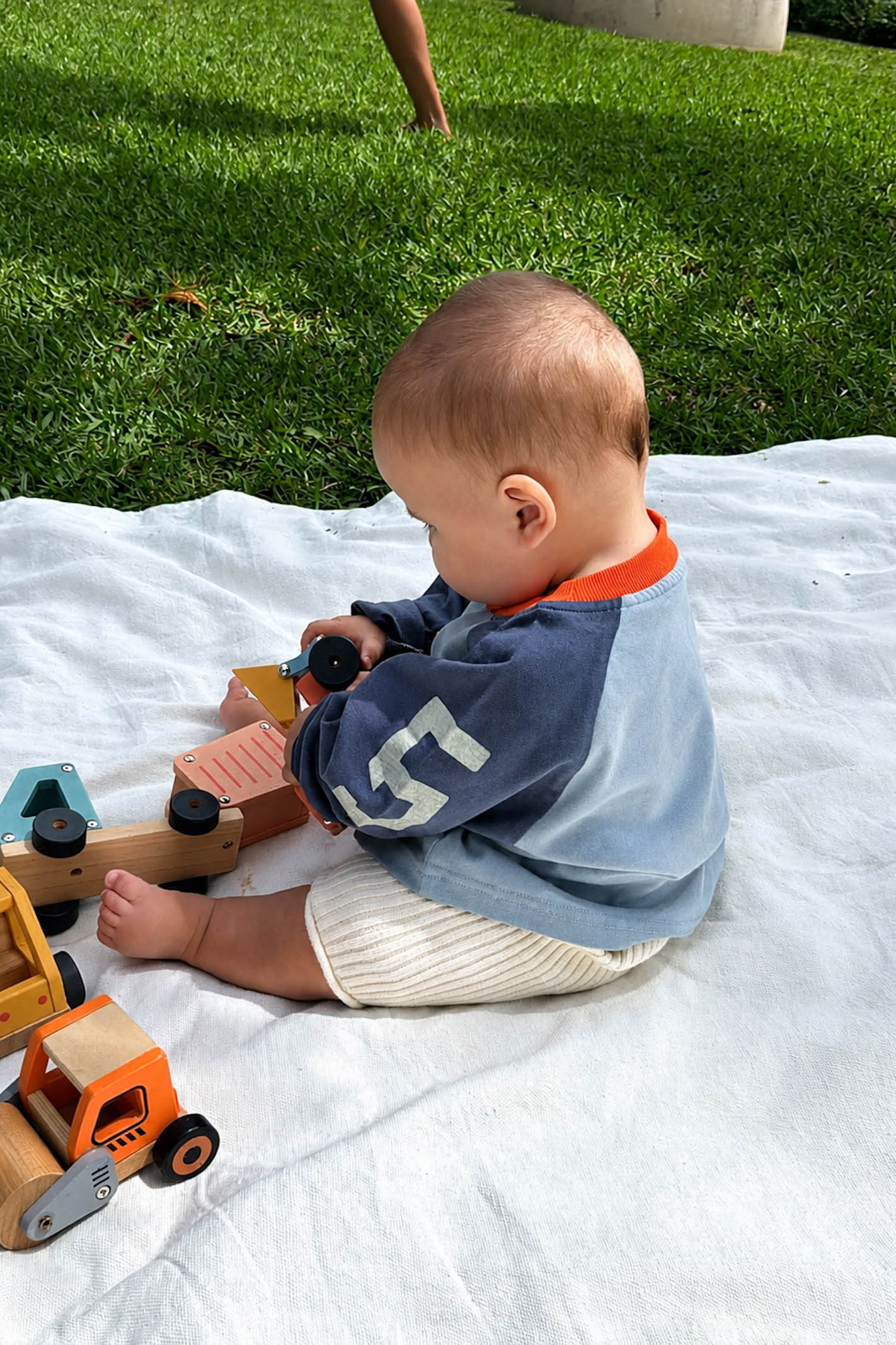 Toddler Blue Raglan Sleeve Shirt